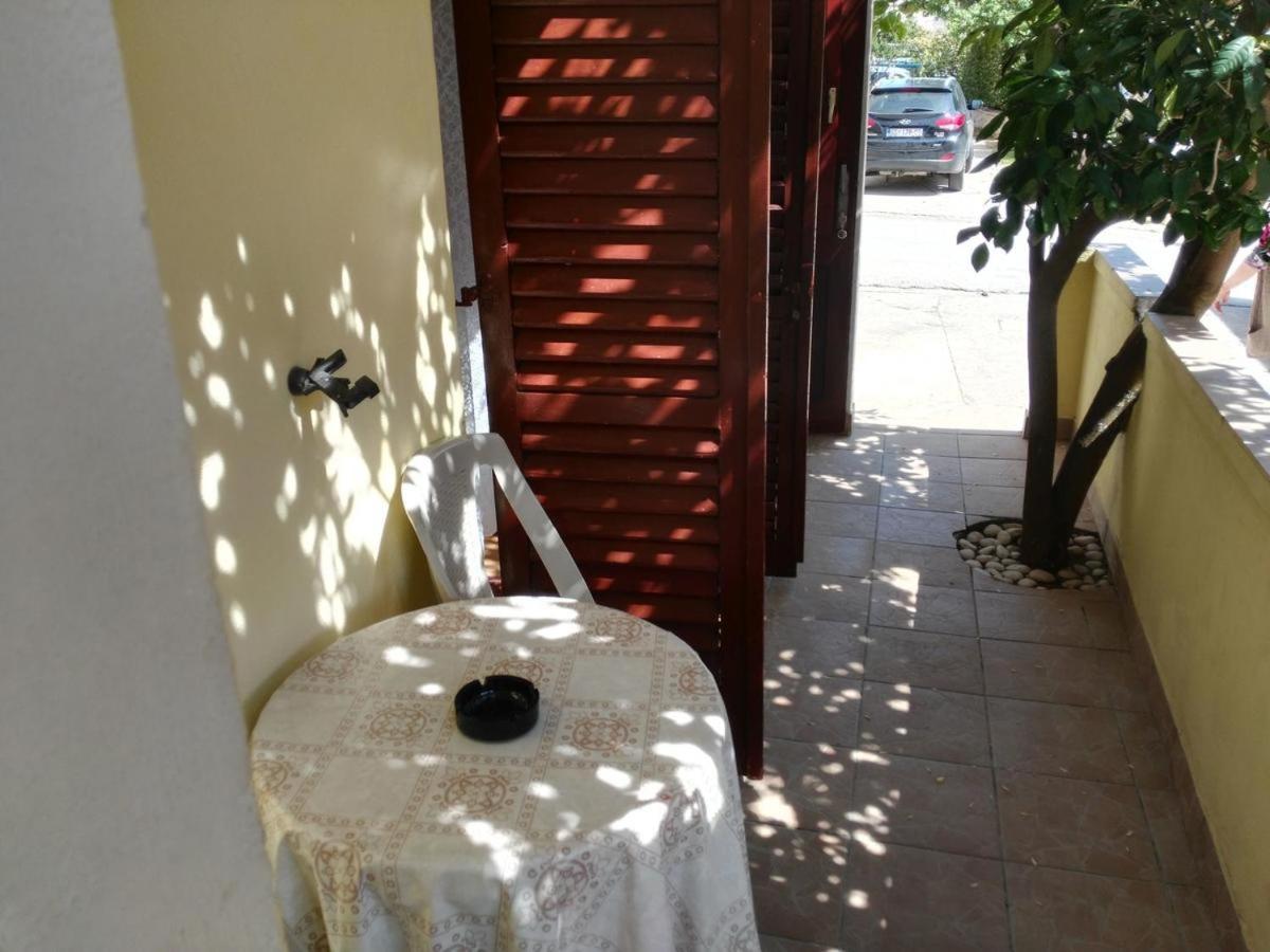 Apartmani Karuza Novalja Exterior foto