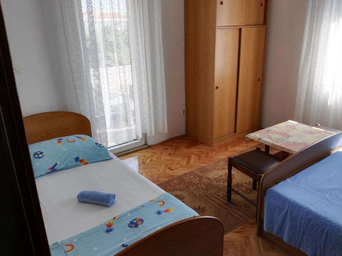 Apartmani Karuza Novalja Exterior foto